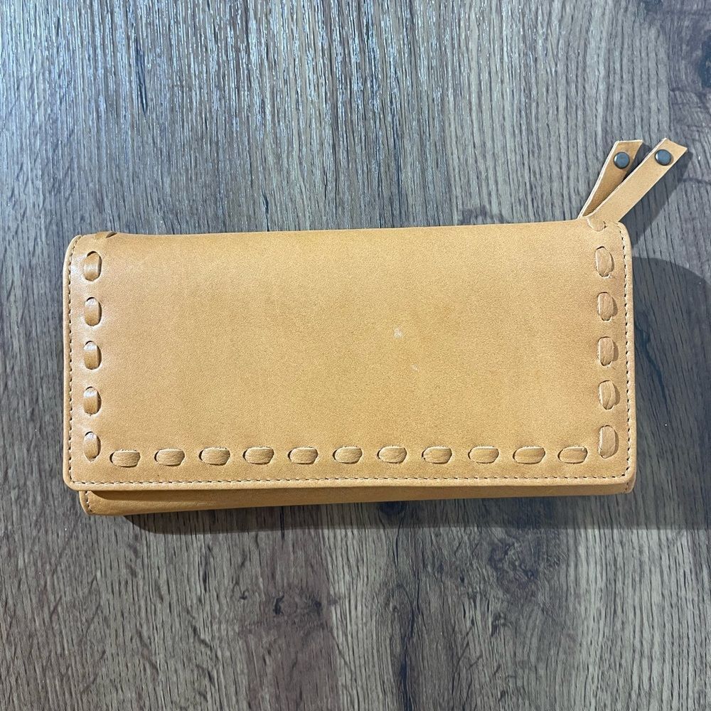Lady Conceal Tan Leather Wallet